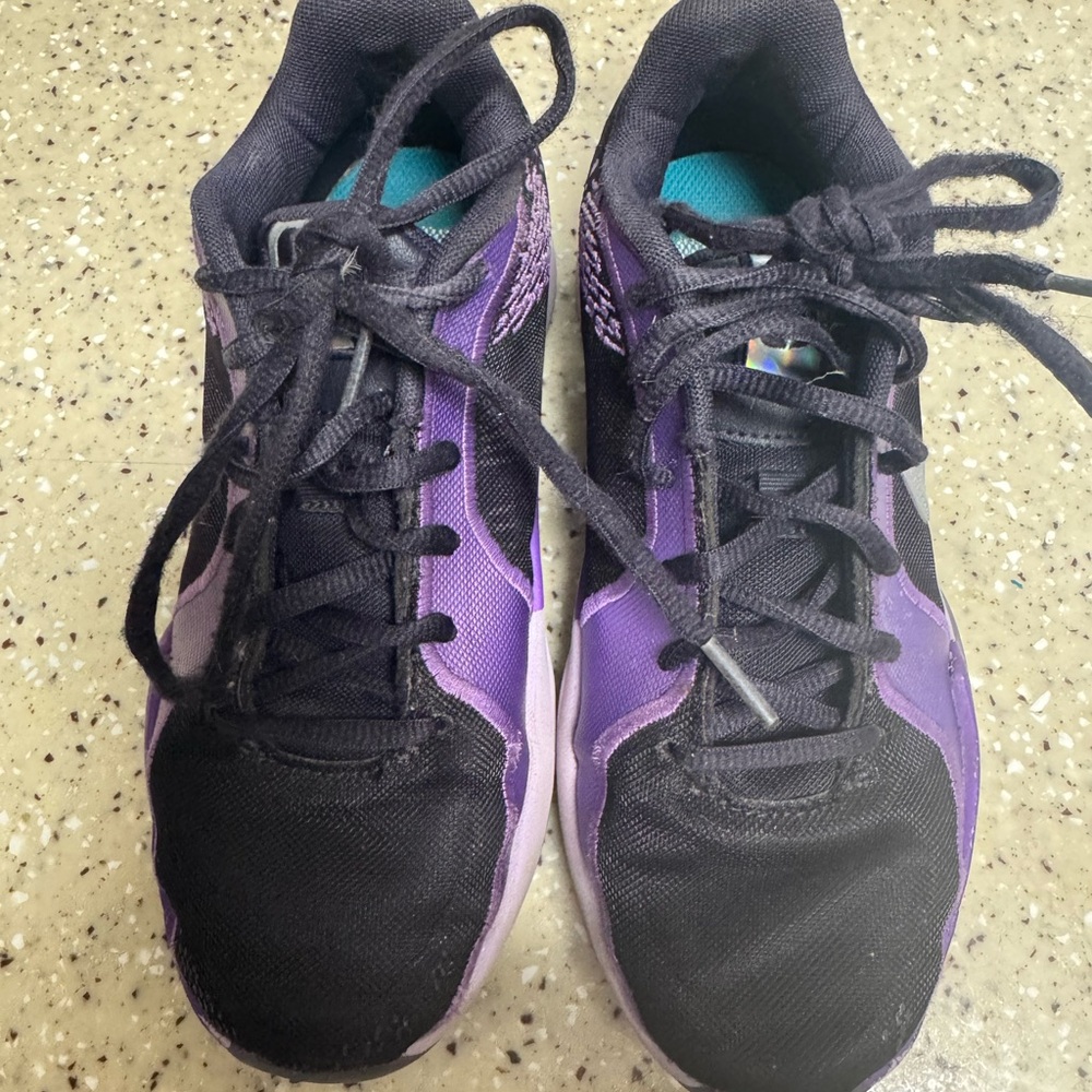 Nike Kids Black and Purple Sneakers